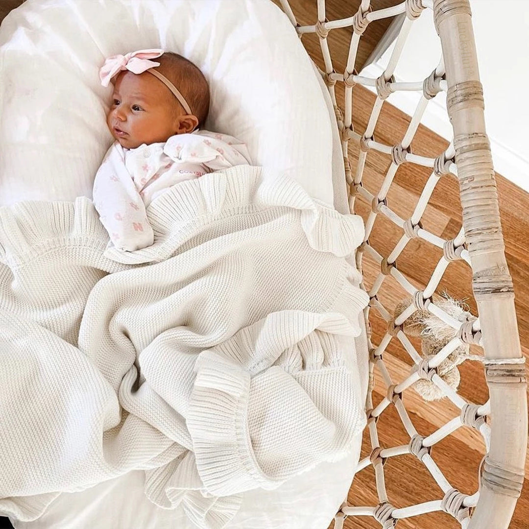 Knitted Baby Blankets for Newborns and Toddlers