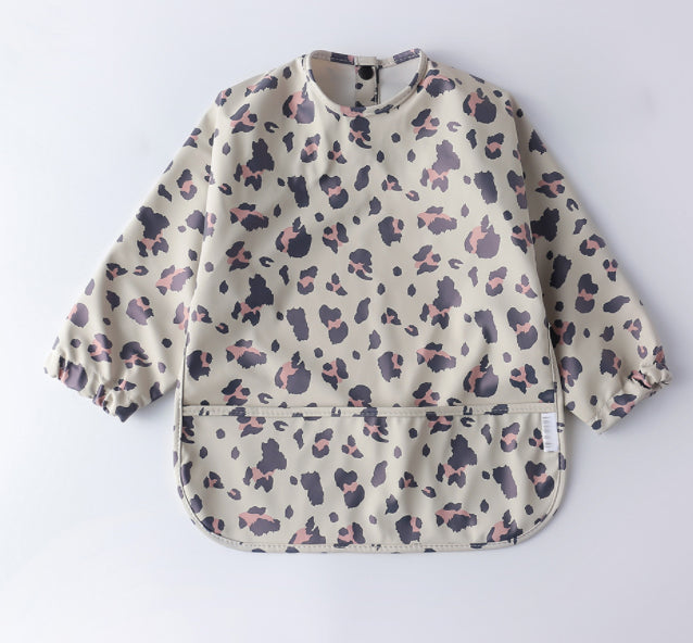 Kids' Bib for Easy Reverse Dressing